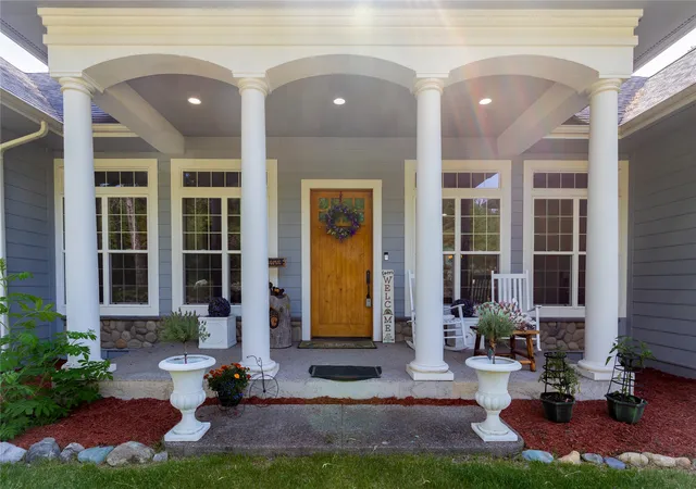4th image of 20245 Swan View Rd, Rollins, MT 59931 | MLS# 30072540