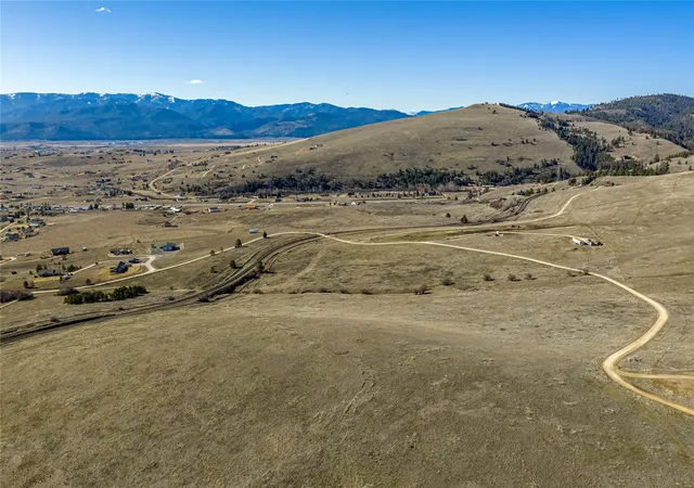 4th image of 8100 Brow Tine Dr, Missoula, MT 59808 | MLS# 30073187