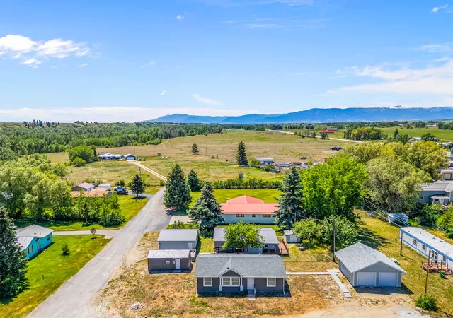 23rd image of 101 S 2nd St, Roberts, MT 59070 | MLS# 30073213