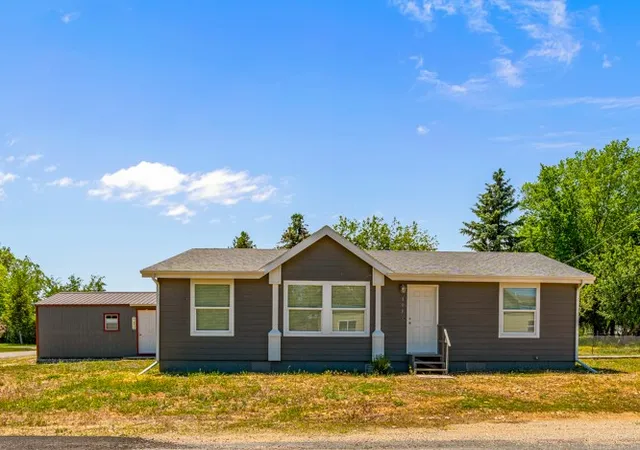 2nd image of 101 S 2nd St, Roberts, MT 59070 | MLS# 30073213
