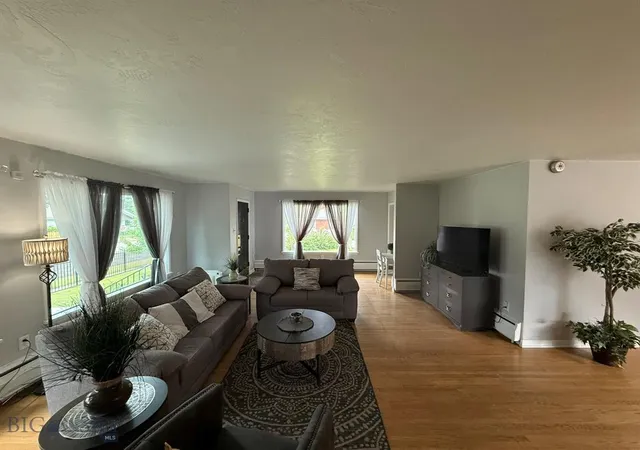 Photo 5 of Single family home for sale at 2821 Edwards St, Butte, MT 59701 | MLS# 30073221 | Listing updated on 2026-07-08