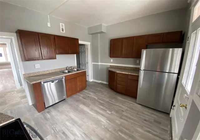 Photo 5 of House for sale at 315 N - 321 Washington St, Butte, MT 59701 | MLS# 30073230 | Listing updated on 2026-07-07