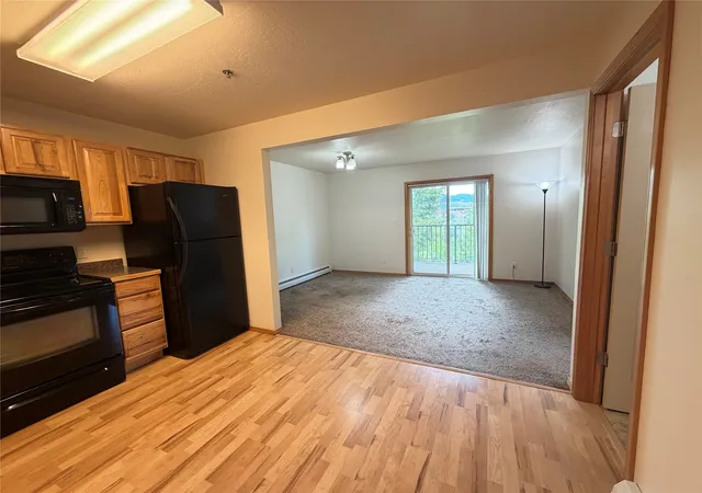 Homes for sale in Missoula, MT | 530 Burton St #B3, Missoula, MT 59802 | MLS# 30073286