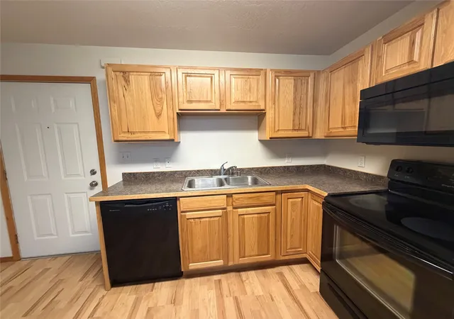 5th image of 530 Burton St #B3, Missoula, MT 59802 | MLS# 30073286