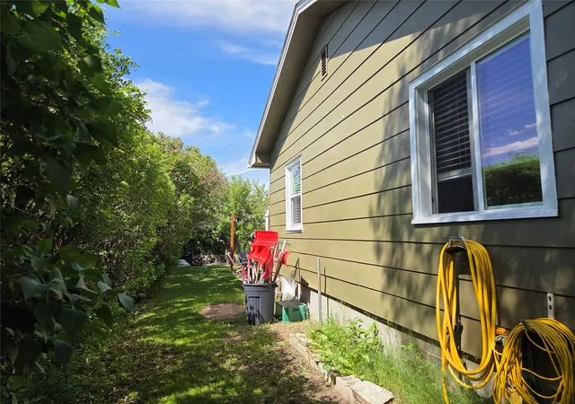 Photo 3 of Single family home for sale at 1303 C St, Butte, MT 59701 | MLS# 30073300 | Listing updated on 2026-07-16