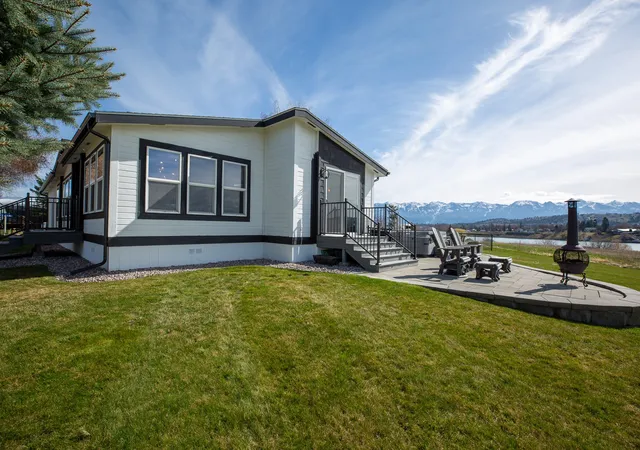 Homes for sale in Polson, MT | 9 Regatta Rd #53, Polson, MT 59860 | MLS# 30073353