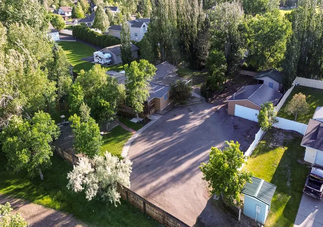 2nd image of 18 Park Garden Estate, Great Falls, MT 59404 | MLS# 30073328