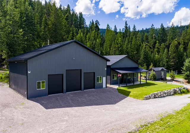 3rd image of 184 Longrider Ln, Lakeside, MT 59922 | MLS# 30073269