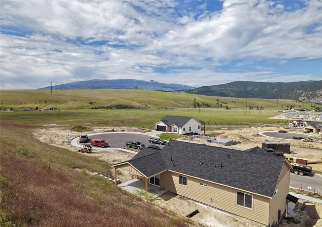 Homes for sale in Missoula, MT | 7830 Parker Lee Ct, Missoula, MT 59803 | MLS# 30073377