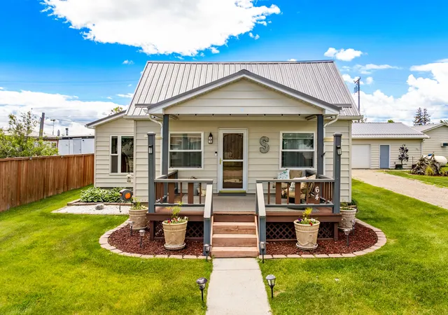Photo 1 of Single family home for sale at 64 3rd Avenue S, Stanford, MT 59479 | MLS# 30073320 | Listing updated on 2026-07-27