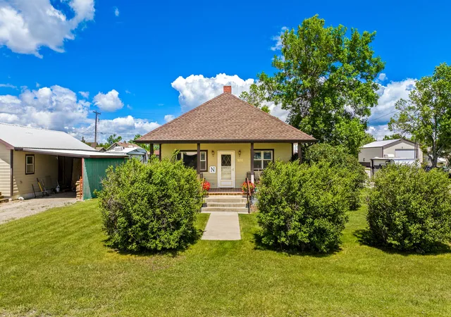 Homes for sale in Stanford, MT | 101 4Th Ave S, Stanford, MT 59479 | MLS# 30073371