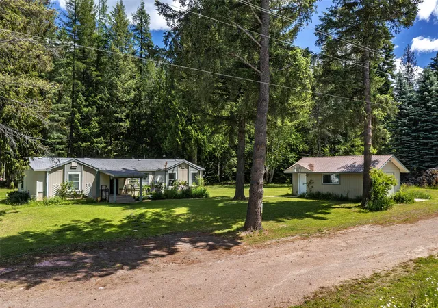 Photo 1 of Single family home for sale at 2 Rose Woods Ln, Noxon, MT 59853 | MLS# 30072767 | Listing updated on 2026-09-01