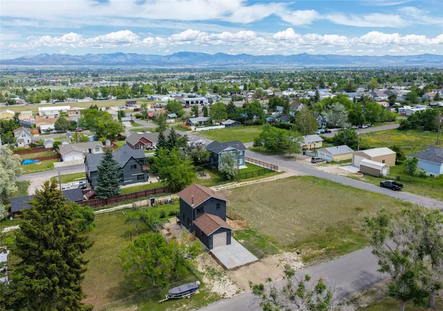Homes for sale in Helena, MT | 2112 Knight St, Helena, MT 59601 | MLS# 30073485