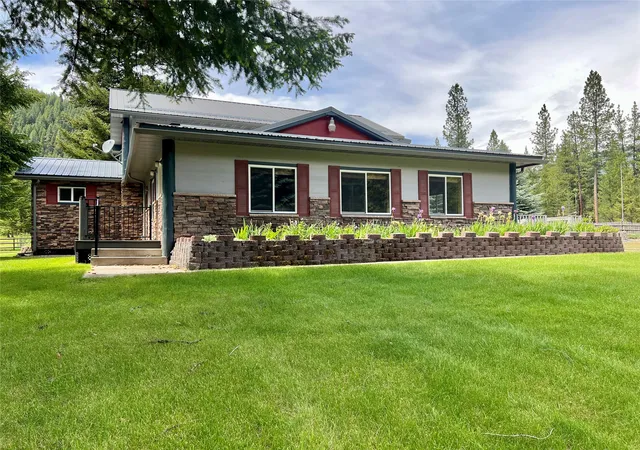 Photo 4 of Single family home for sale at 799 Outback Trl, Alberton, MT 59820 | MLS# 30073525 | Listing updated on 2026-08-03