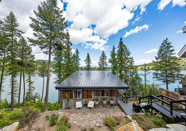Photo 2 of Single family home for sale at 396 N Foys Lake Dr, Kalispell, MT 59901 | MLS# 30073338 | Listing updated on 2026-08-29