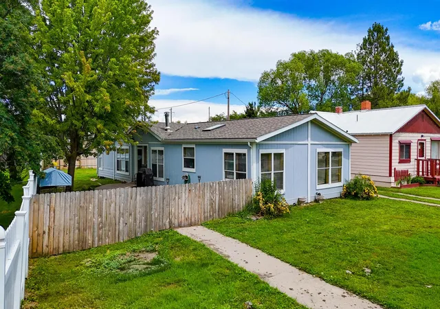 1st image of 1110 Main St Sw, Ronan, MT 59864 | MLS# 30073627