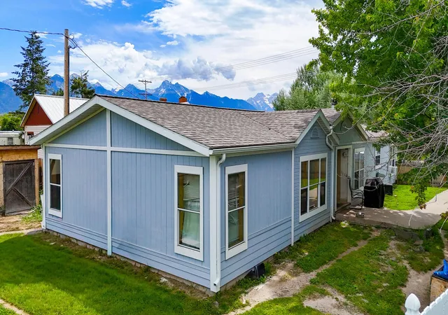 2nd image of 1110 Main St Sw, Ronan, MT 59864 | MLS# 30073627
