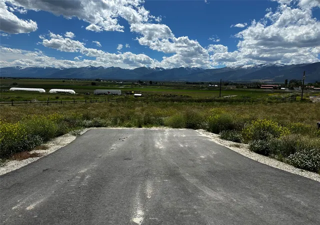 1st image of 2817 Tikka Ln, Stevensville, MT 59870 | MLS# 30073629