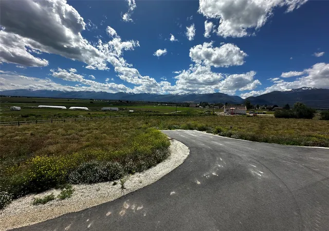 3rd image of 2817 Tikka Ln, Stevensville, MT 59870 | MLS# 30073629
