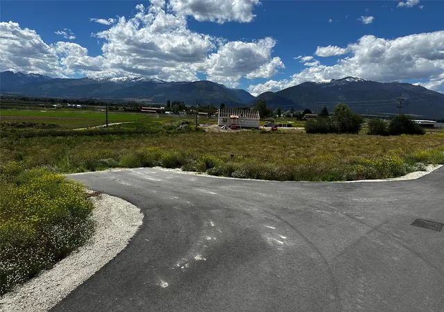 4th image of 2817 Tikka Ln, Stevensville, MT 59870 | MLS# 30073629