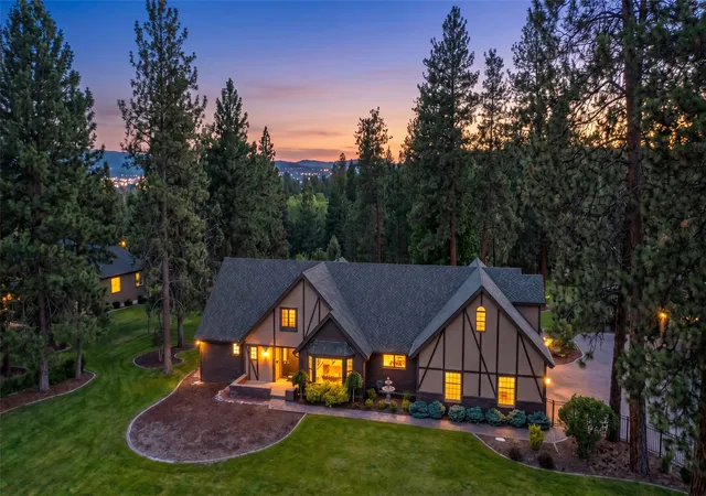 3rd image of 3865 Fox Farm Rd, Missoula, MT 59802 | MLS# 30073181