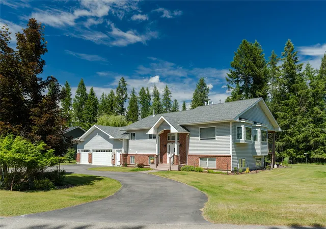 Homes for sale in Libby, MT | 259 Highwood Dr, Libby, MT 59923 | MLS# 30073446