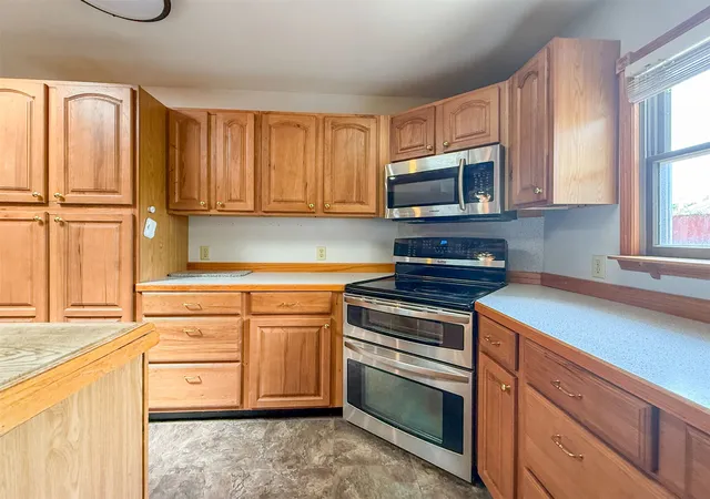 Photo 3 of Single family home for sale at 616 2nd Avenue S, Fairfield, MT 59436 | MLS# 30073099 | Listing updated on 2026-07-22