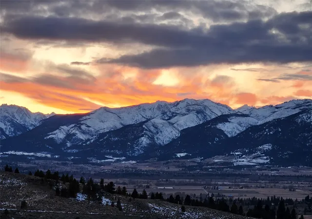 5th image of 935 Moon Shadow Ln, Stevensville, MT 59870 | MLS# 30072999