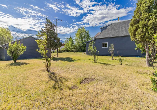 5th image of 812 S Dakota St, Butte, MT 59701 | MLS# 30073641