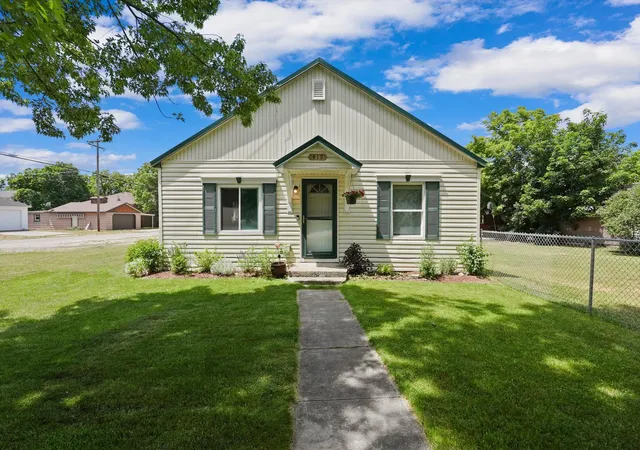 2nd image of 419 College St, Stevensville, MT 59870 | MLS# 30073729