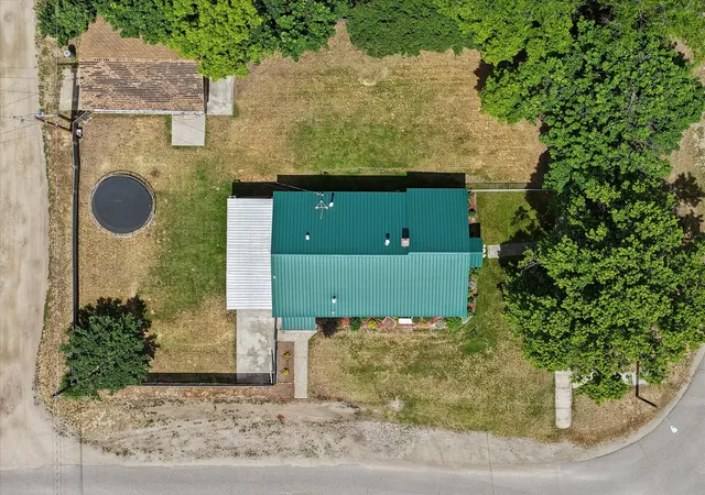 33rd image of 419 College St, Stevensville, MT 59870 | MLS# 30073729