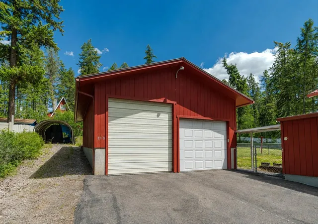 Homes for sale in Whitefish, MT | 219 Cougar Trl, Whitefish, MT 59937 | MLS# 30073694