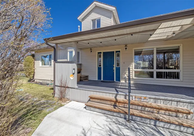 Photo 3 of Single family home for sale at 800 St Marys Ave, Deer Lodge, MT 59722 | MLS# 30073713 | Listing updated on 2026-08-27