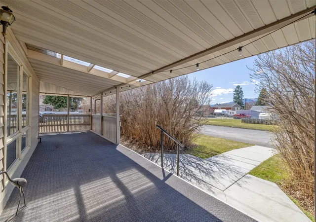 Photo 4 of Single family home for sale at 800 St Marys Ave, Deer Lodge, MT 59722 | MLS# 30073713 | Listing updated on 2026-08-27