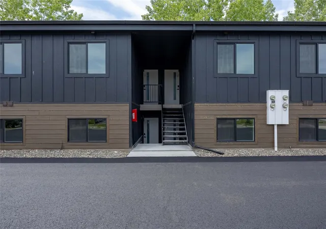 2nd image of 3000 Washburn Ave #1, Missoula, MT 59801 | MLS# 30073756