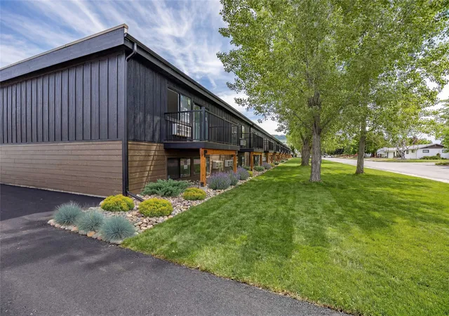 1st image of 3000 Washburn Ave #3, Missoula, MT 59801 | MLS# 30073759