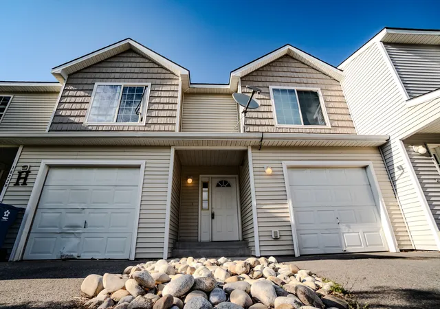 Homes for sale in Missoula, MT | 1915 Montana St #D, Missoula, MT 59801 | MLS# 30073691