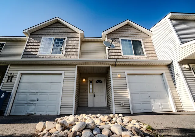 Homes for sale in Missoula, MT | 1915 Montana St #D, Missoula, MT 59801 | MLS# 30073691