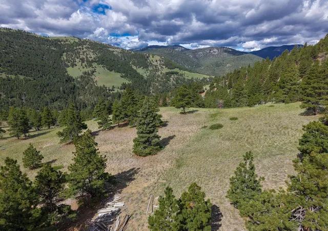 2nd image of 2270 Lynx Trail Dr, Wolf Creek, MT 59648 | MLS# 30073777