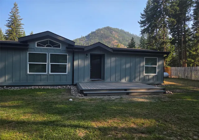 Photo 2 of Manufactured home for sale at 298 Terrace Ct, Superior, MT 59872 | MLS# 30071549 | Listing updated on 2026-08-29