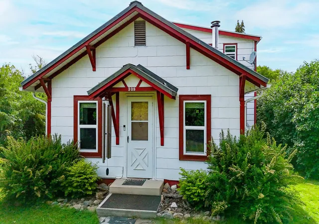 Homes for sale in Saint Ignatius, MT | 309 2nd Ave, Saint Ignatius, MT 59865 | MLS# 30073801
