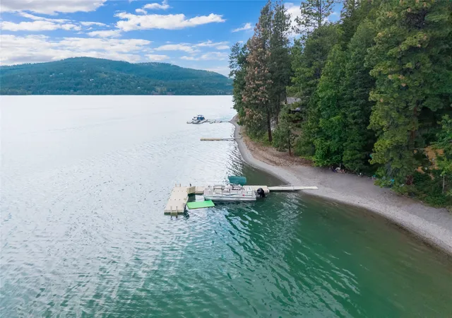 2nd image of 1980 E Lakeshore Dr, Whitefish, MT 59937 | MLS# 30067107