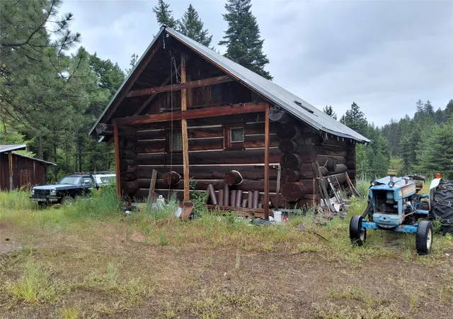 Homes for sale in Superior, MT | 1491 Verde Creek Rd, Superior, MT 59872 | MLS# 30073881