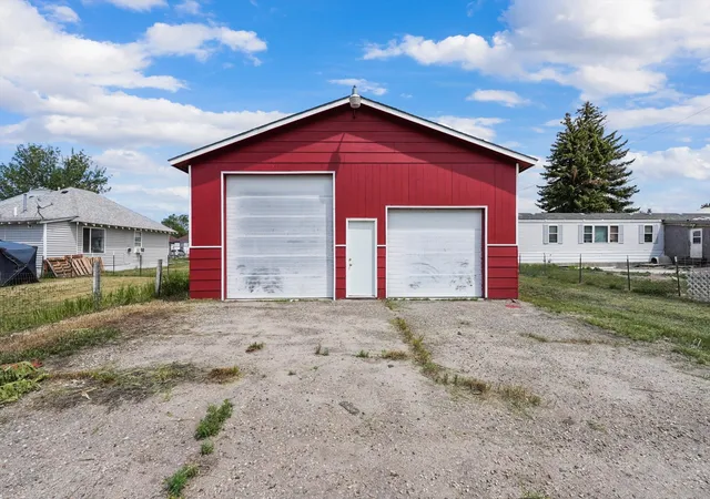 Homes for sale in Deer Lodge, MT | 212 Second St, Deer Lodge, MT 59722 | MLS# 30073724