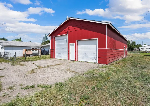 Homes for sale in Deer Lodge, MT | 212 Second St, Deer Lodge, MT 59722 | MLS# 30073724
