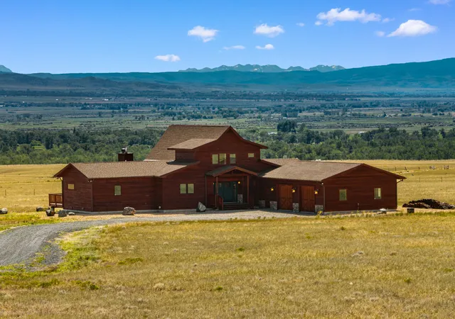 Photo 4 of Single family home for sale at 77 Valley View Dr, Twin Bridges, MT 59754 | MLS# 30073885 | Listing updated on 2026-07-01
