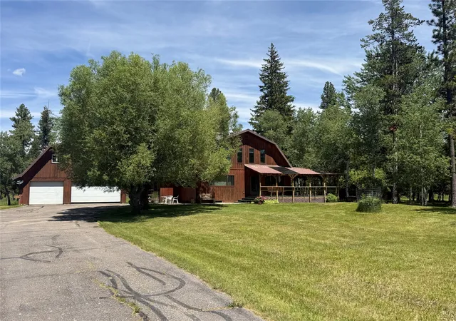 Photo 2 of Single family home for sale at 1953 Lone Point Dr, Lincoln, MT 59639 | MLS# 30073765 | Listing updated on 2026-07-22