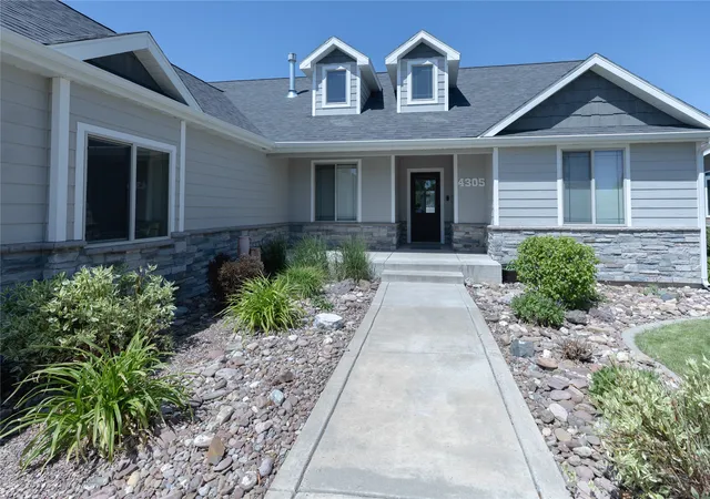2nd image of 4305 13th Ave S, Great Falls, MT 59405 | MLS# 30073903