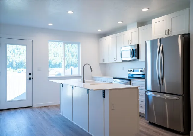 Homes for sale in Kalispell, MT | 129 Peaks View Loop, Kalispell, MT 59901 | MLS# 30072807
