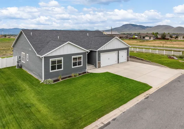 Homes for sale in Helena, MT | 1203 Lucchese Rd, Helena, MT 59602 | MLS# 30073915
